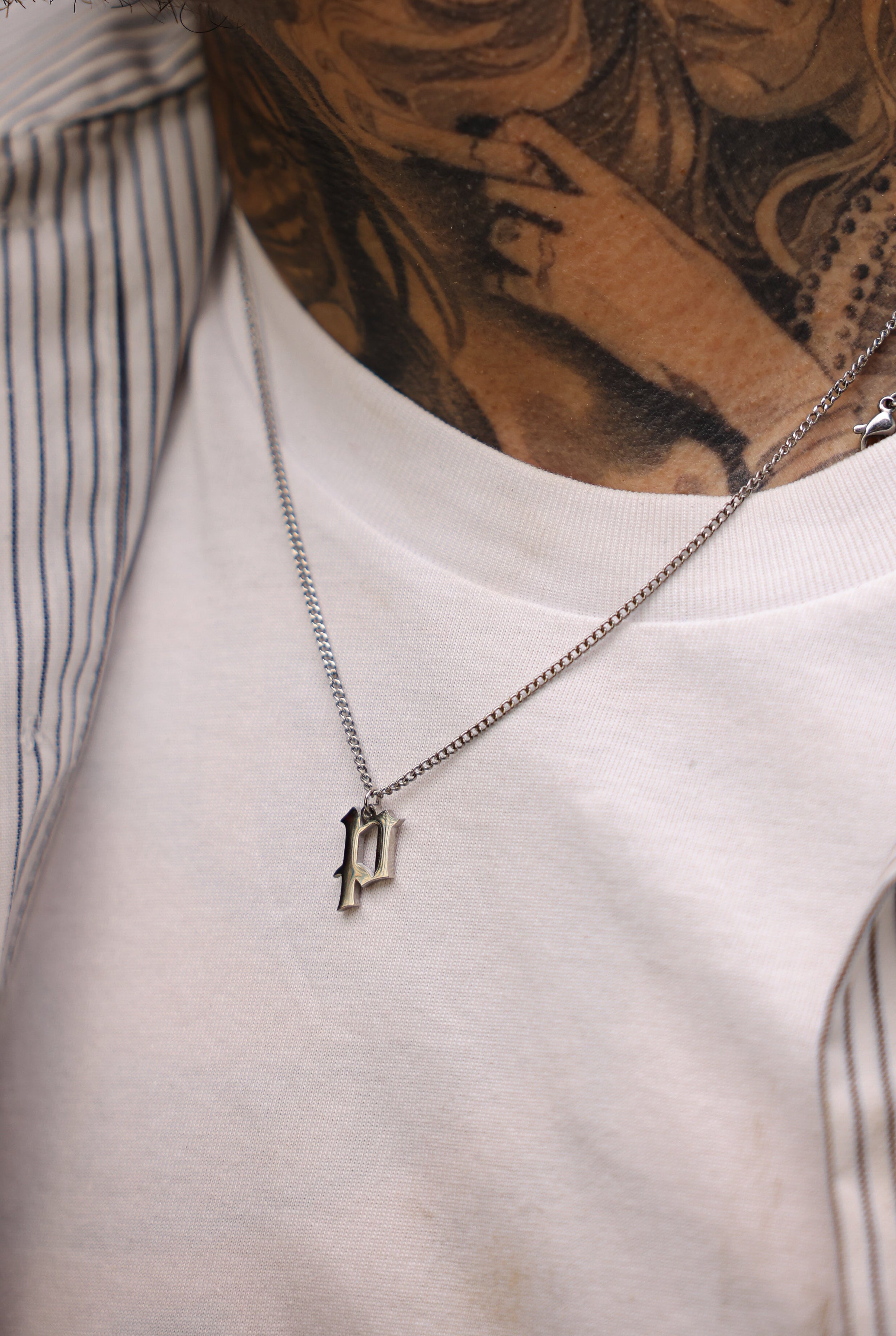 P chrome Necklace.